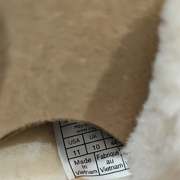 New UGG Men's Brown Suede Slip-Ons - Picture 8 of 8